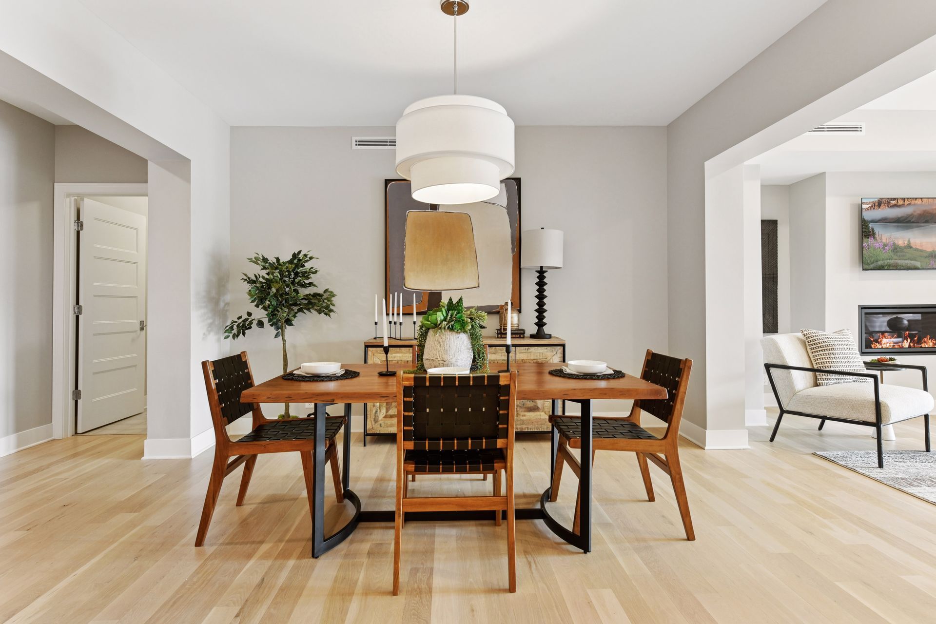 Dining Room - 222 Ferndale Rd S