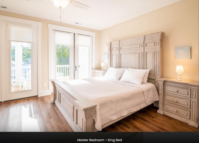 Building Photo - SPEND WINTER AT THE BEACH (CALL FOR AVAILA...