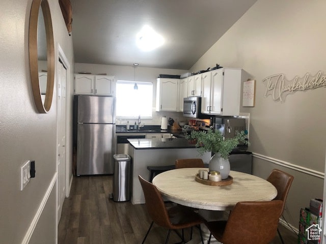 Building Photo - 587 N 200 E