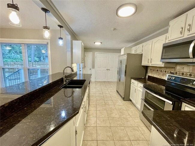 Building Photo - 431 Offing Dr