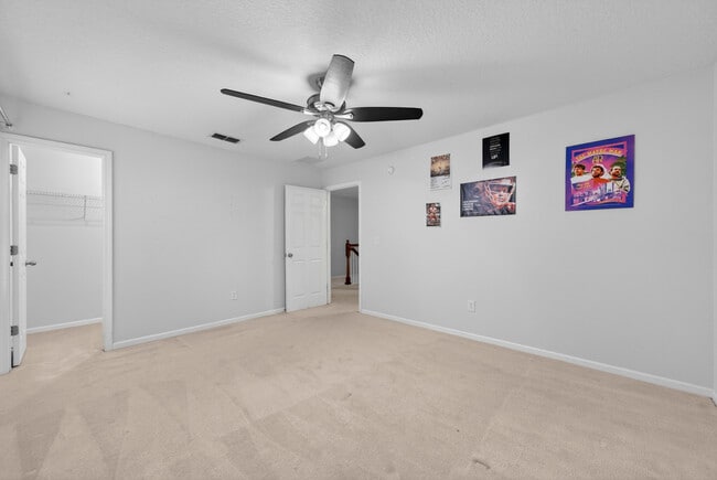 Building Photo - 112 Kildrummy Ct