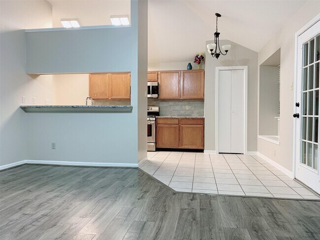 Building Photo - 7703 Hayward Ct