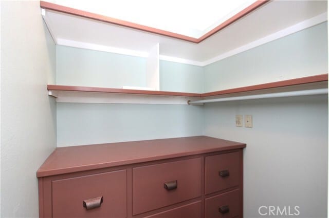 Building Photo - 40 Dearborn Cir