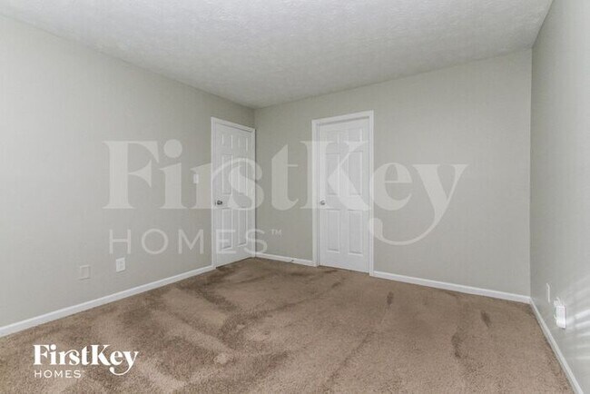 Building Photo - 6412 Perry Pines Ct