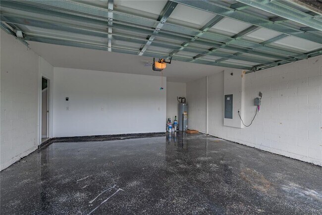 Building Photo - 2855 Maiden Grass Isle