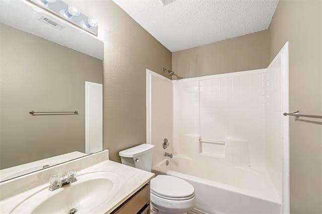 Building Photo - 1624 Appaloosa Dr