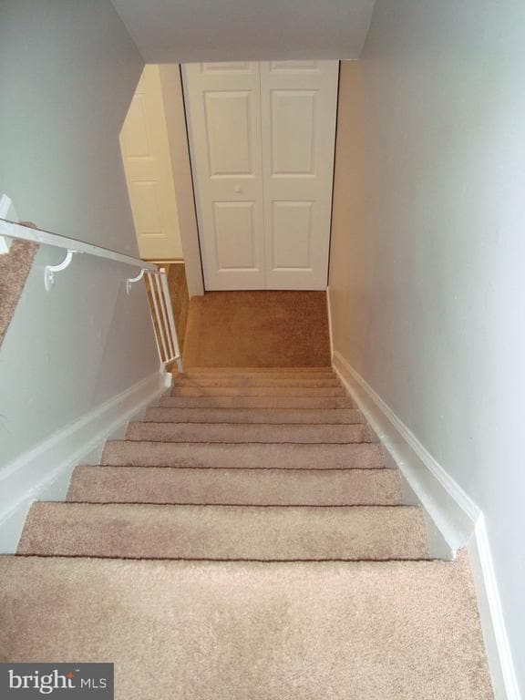 Building Photo - 1807 Arwell Ct