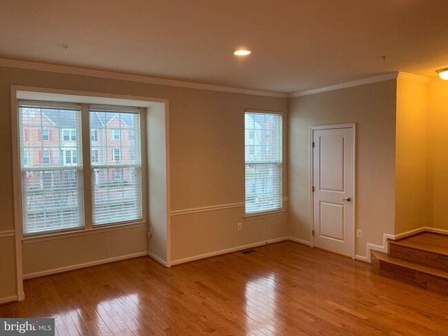 Building Photo - 7449 Singers Way