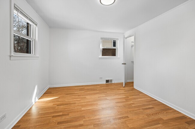 Building Photo - 41 Hackberry Ln