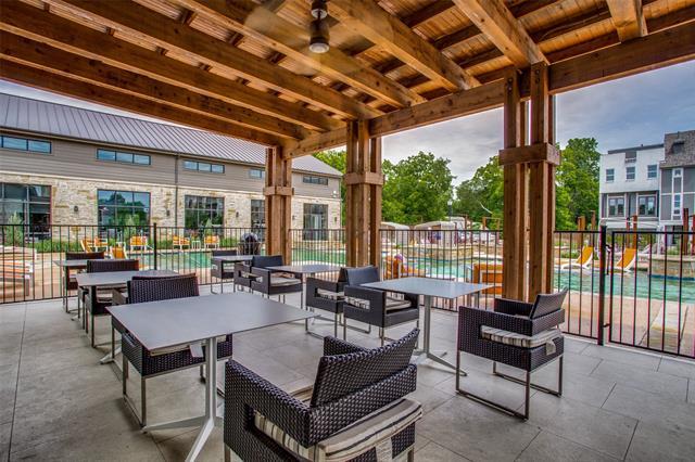 Building Photo - 2654 Carolwood Ln