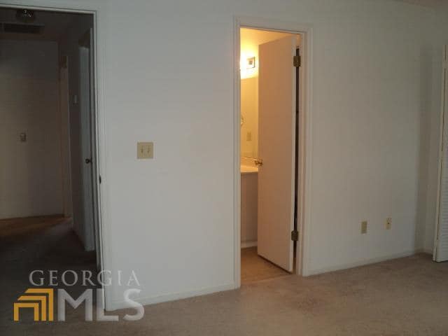 Building Photo - 206 Mossberg Cir