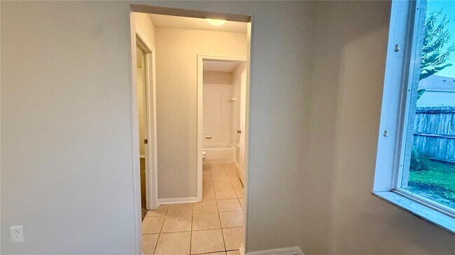 Building Photo - 2749 Valencia Grove Dr