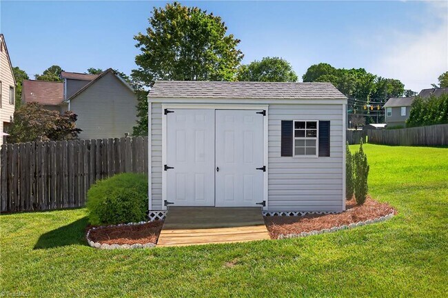 Building Photo - 4018 Berkshire Ct