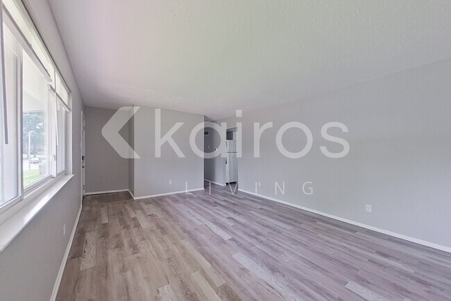 Building Photo - 2715 Benne Dr