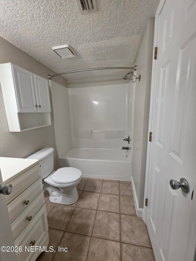 Building Photo - 1800 Park Ave