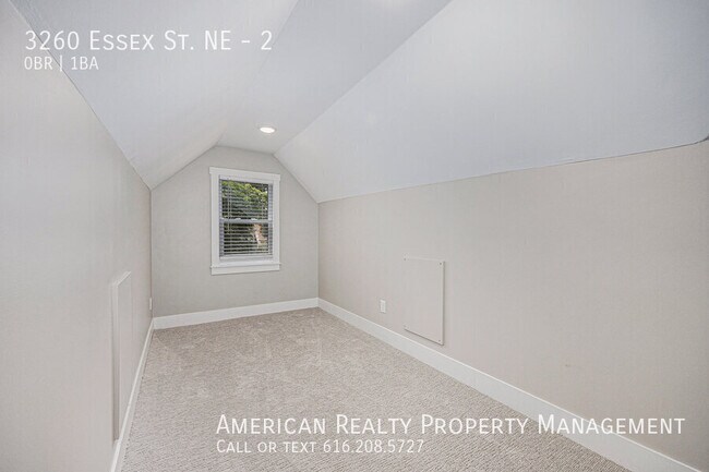 Building Photo - 3260 Essex St NE