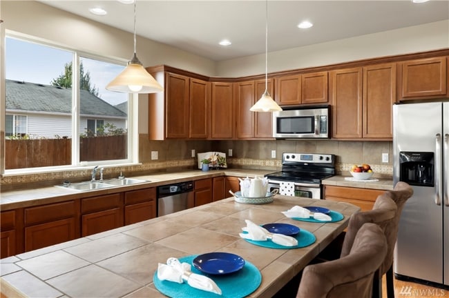 Building Photo - 1548 Farina Lp SE