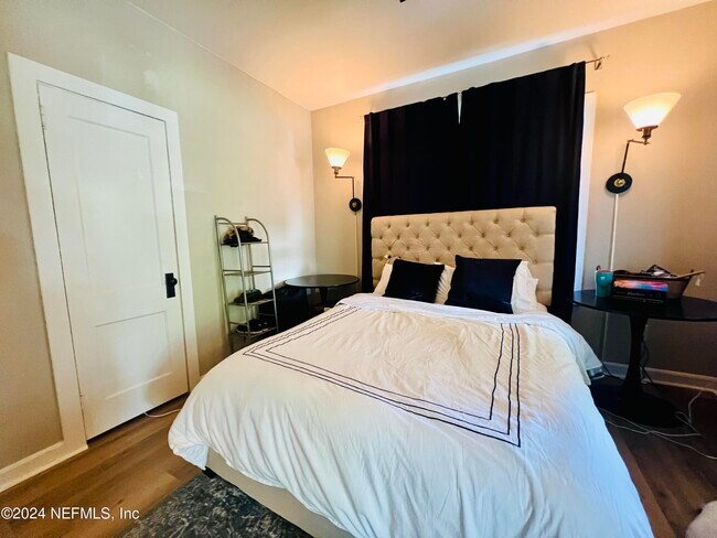 Building Photo - 2745 Downing St