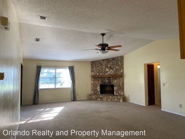 Building Photo - 3 br, 2 bath House - 10432 Westley Way.