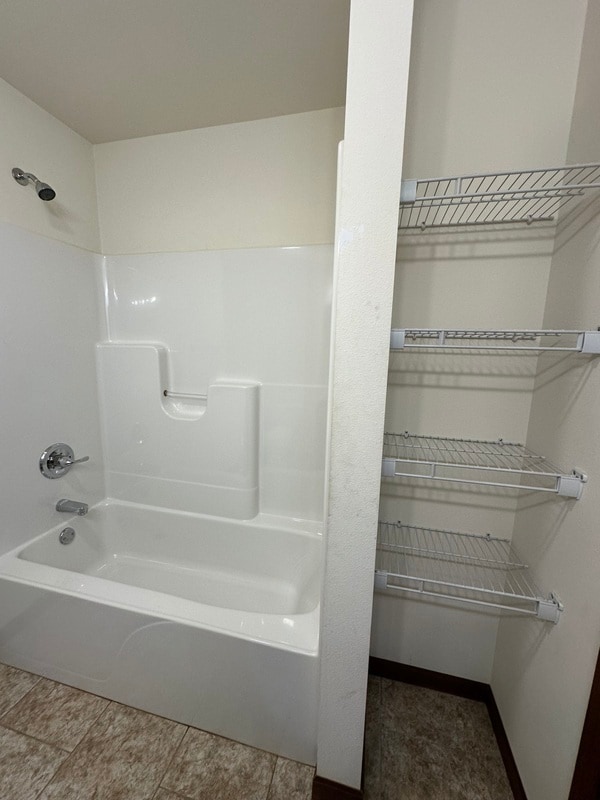 Building Photo - 1121 Prairie Rose Dr SW