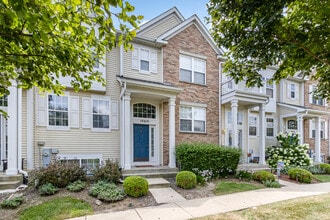 Building Photo - 14610 Patriot Square Dr W