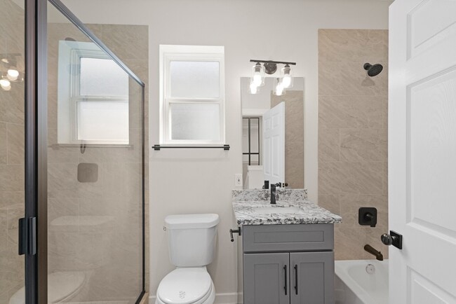 Building Photo - 5544 Shreveport Blvd