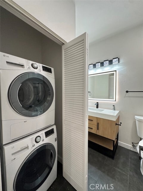 Building Photo - 7 Montara Dr