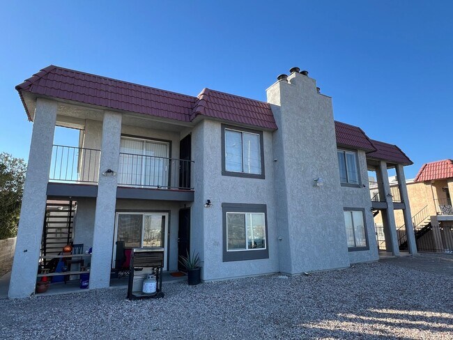 Building Photo - 6942 Appleton Dr