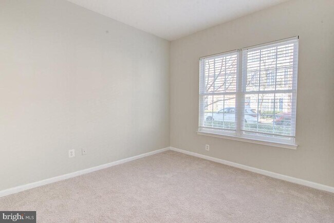 Building Photo - 42797 Flannigan Terrace