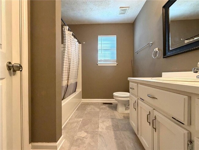 Building Photo - 5420 Gaeth Dr.