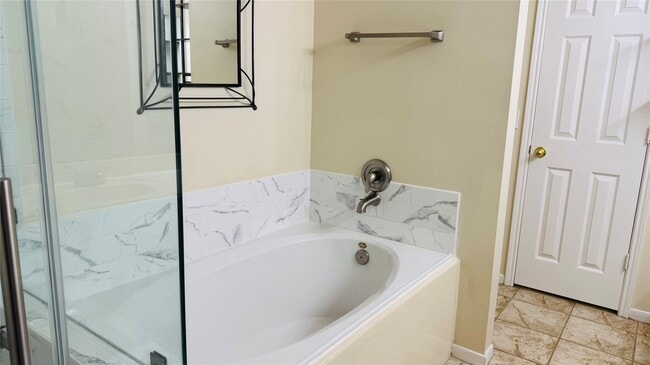 Building Photo - 5808 Forest Timbers Dr