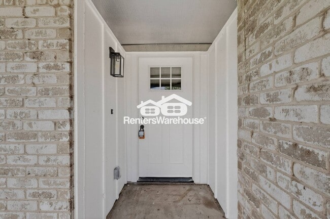 Building Photo - 507 S Spring Creek Dr