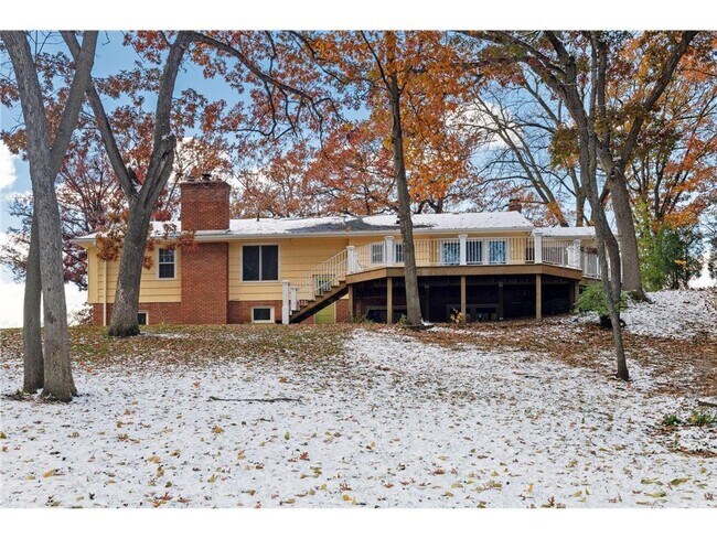 Building Photo - 5207 Doncaster Way