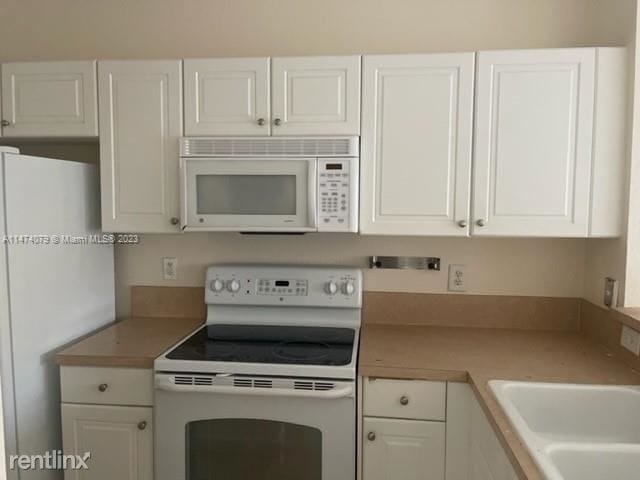 Primary Photo - 3 br, 2 bath House - 1485 NE 33rd Rd # 106-1