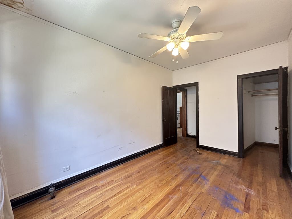 Building Photo - 4830 W Addison St