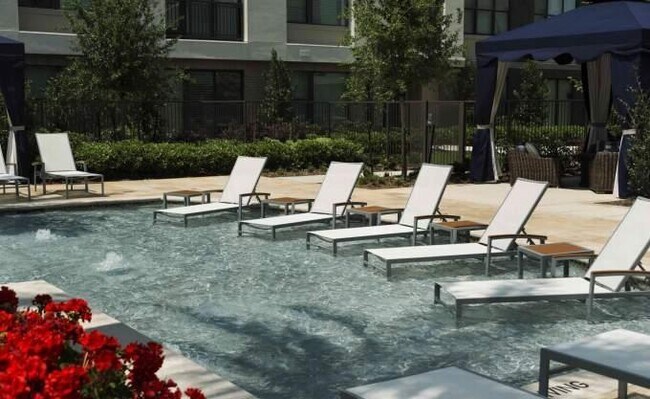 Building Photo - 2 bedroom in Houston TX 77024