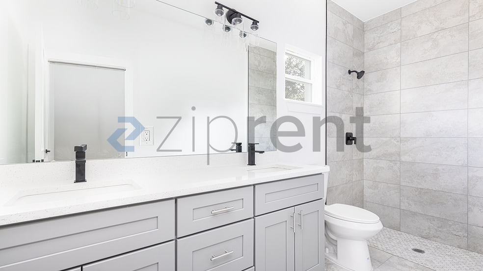 Building Photo - 7104 N Maltese Dr