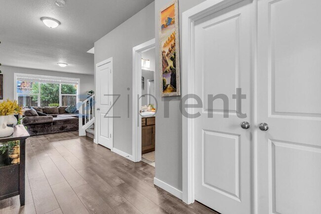 Building Photo - 30540 NW 306th Ave