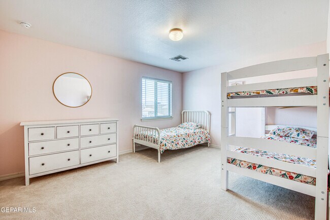 Building Photo - 7751 Enchanted Path Dr