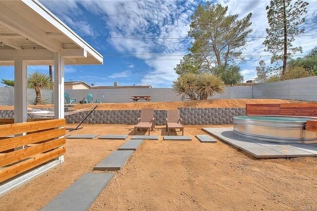 Building Photo - Fully Furnished Home in Joshua Tree