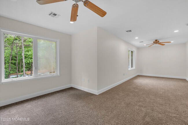 Building Photo - 352 Leesville Rd