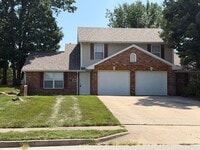 Building Photo - 1306 Godas Cir