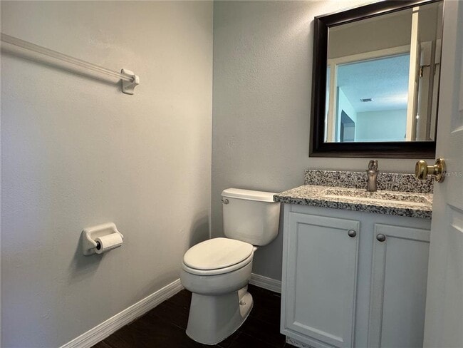 Building Photo - 2915 Amber Oak Dr