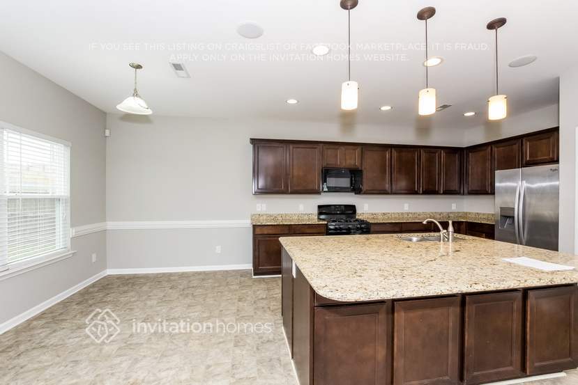 Building Photo - 2874 Chari Park Ln