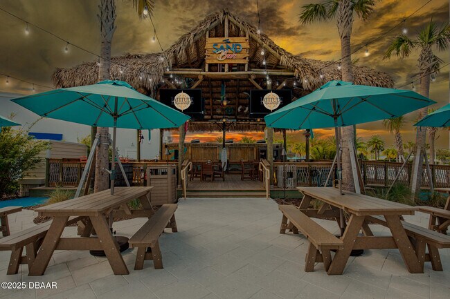 Building Photo - 614 Coral Reef Way