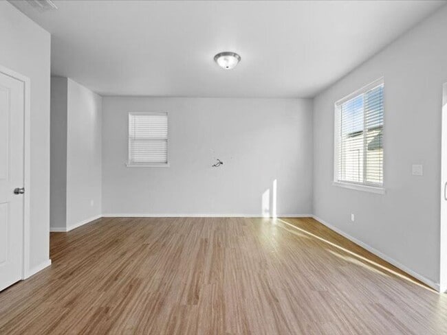 Building Photo - 5329 Remington Dr