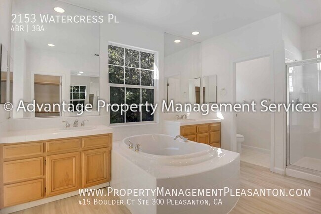 Building Photo - 2153 Watercress Pl