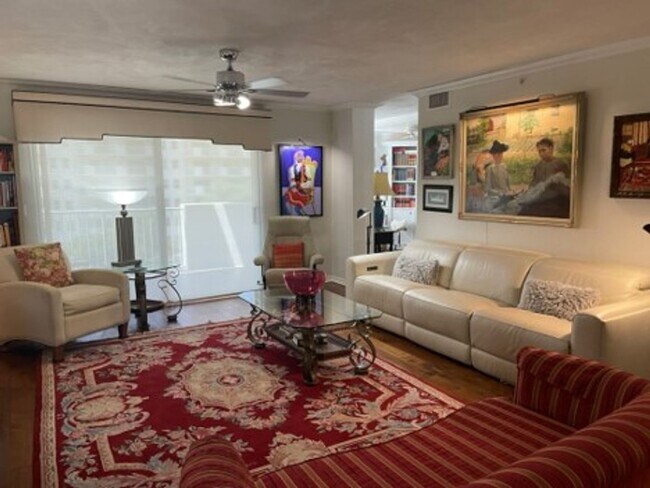 Building Photo - Spacious 1745 sq ft Luxury Furnished Condo at Ormond Heritage – 2BR +, Library/Art Studio, 2.5BA