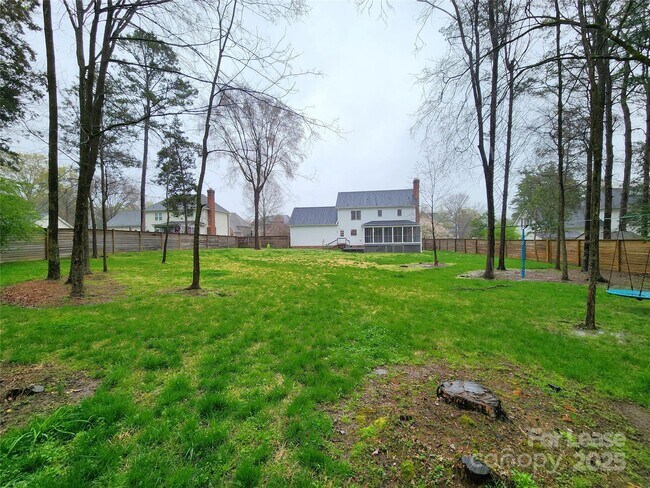 Building Photo - 7232 Sheffingdell Dr