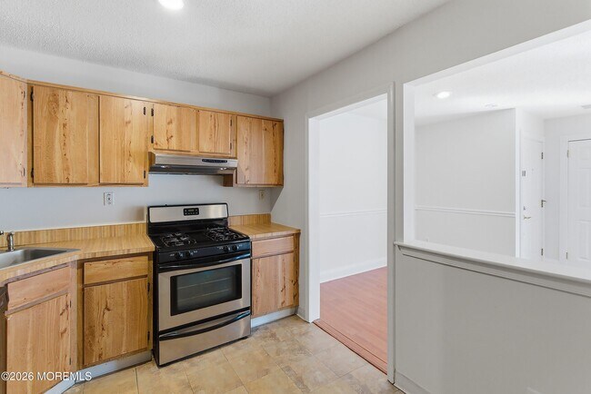 Building Photo - 58 Frontier Way